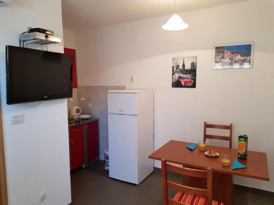 Apartment Murva セゲット・ヴラニツァ エクステリア 写真